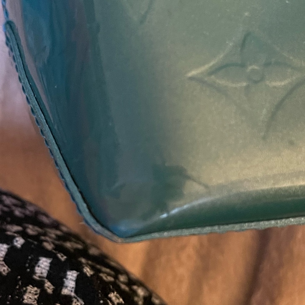 Louis Vuitton Green Vernis Wilshire PM Bag* Authentic - Picture 11 of 14